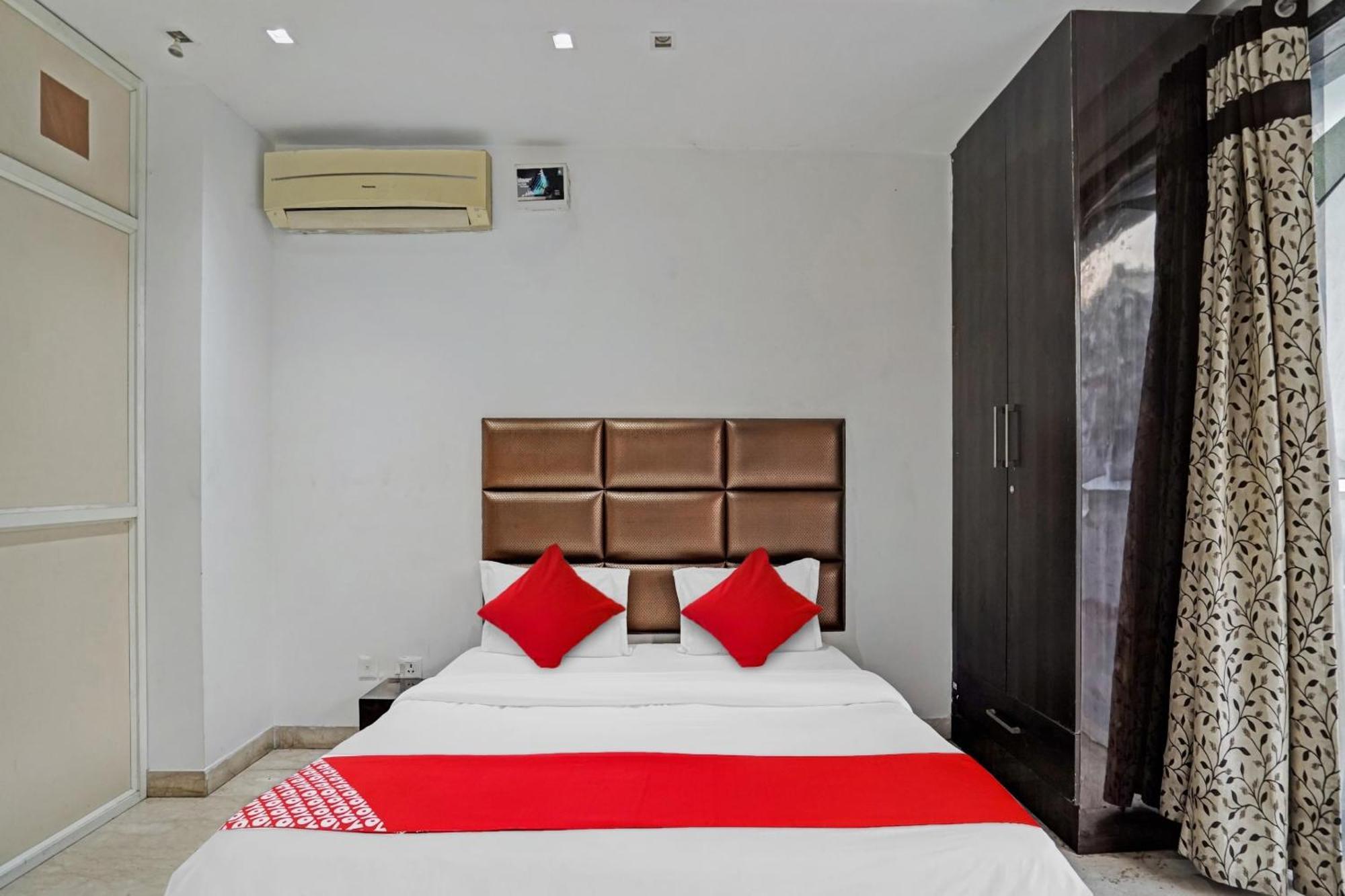 Hotel O South Galaxy New Delhi Extérieur photo