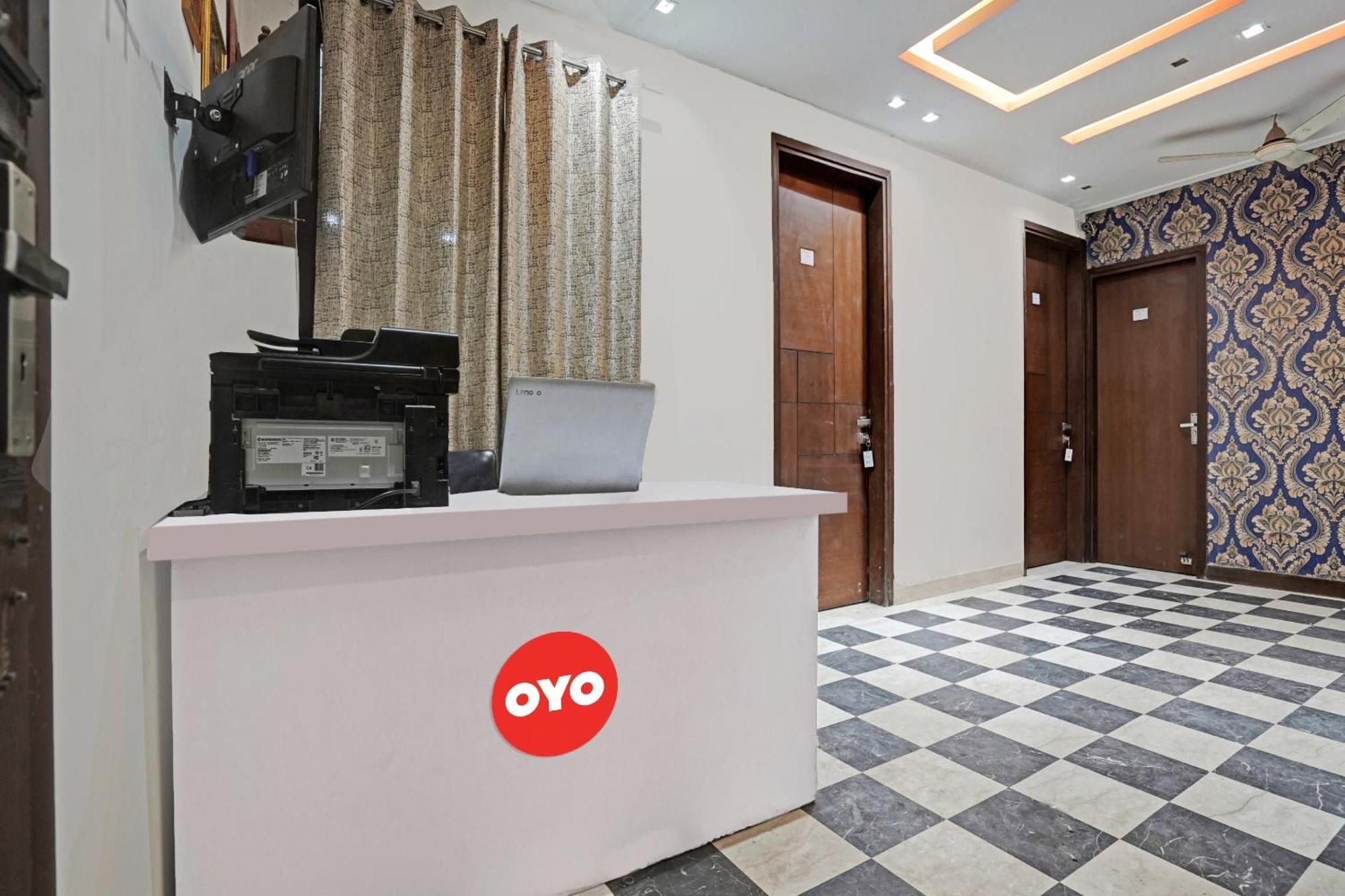 Hotel O South Galaxy New Delhi Extérieur photo
